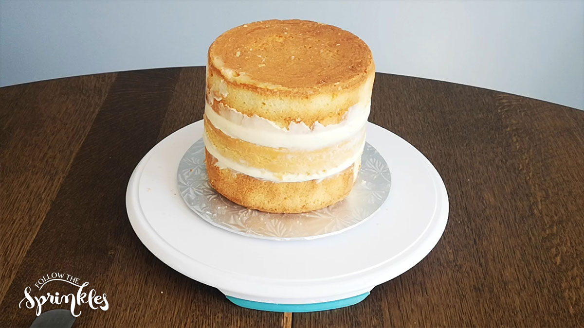 leveling cake layers