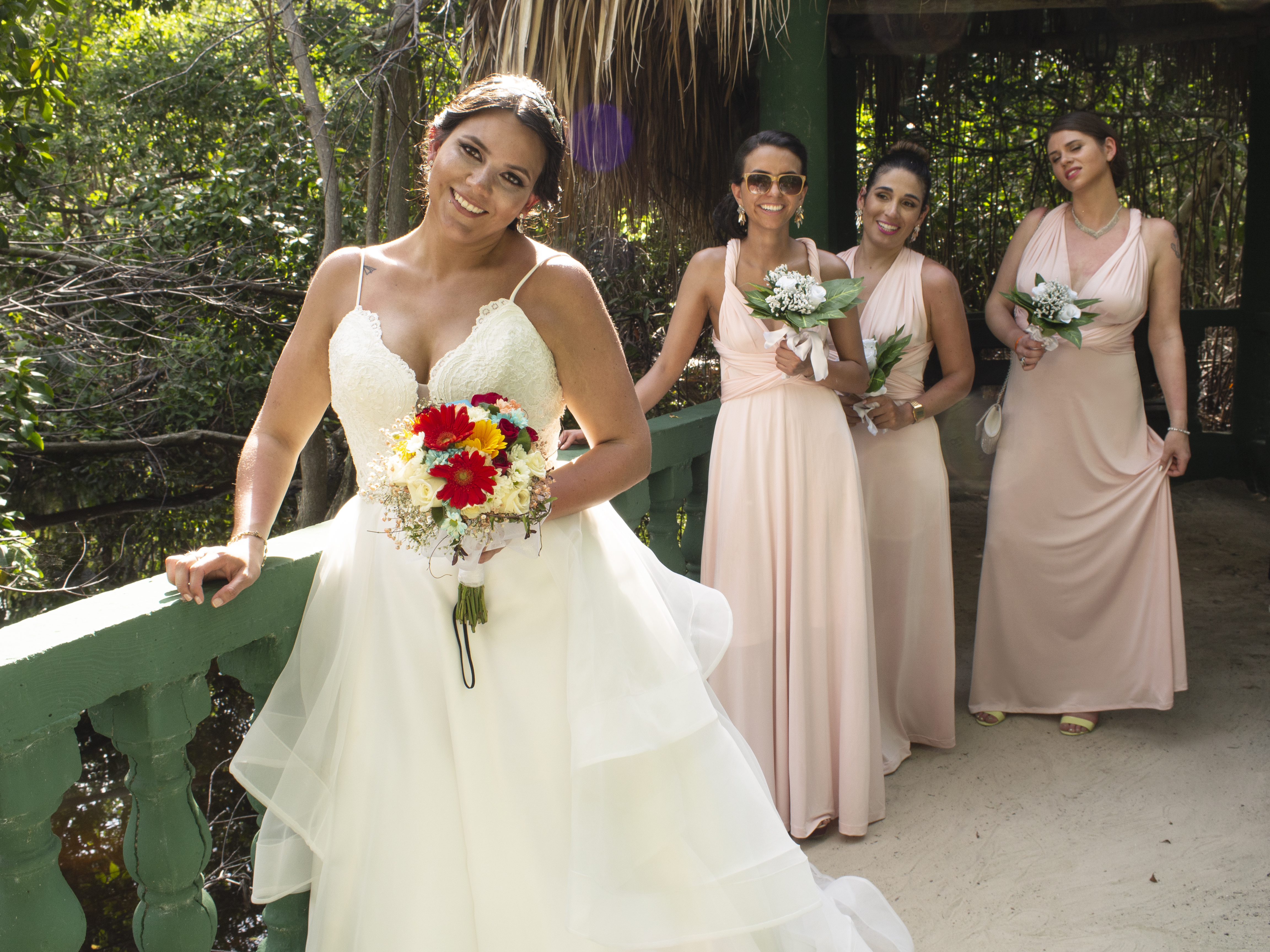 Destination wedding, bridesmaids, bavaro princess resort, Dominican republic, Bavaro princess resort Punta Cana, punta cana wedding, destination wedding canadians, canadian colombian wedding, tayvara, bridesmaids morning, how to choose your bridesmaids