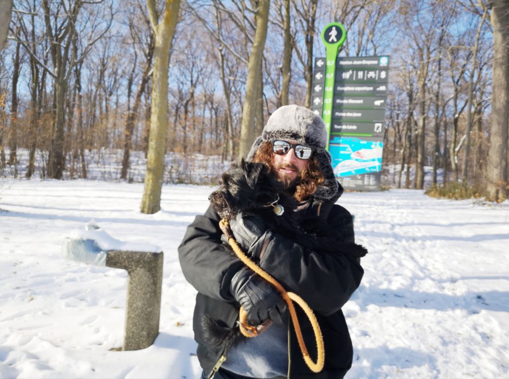 Parc Jean Drapeau, park Jean Drapeau, Montréal, Montrealer, park in Montreal, Montreal island, park island Montreal, Montreal blogger, Canadian blogger, Colombian immigrant, life is happening, follow the sprinkles, Doug the dog, Sunday walks